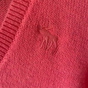 A&F pink sweater